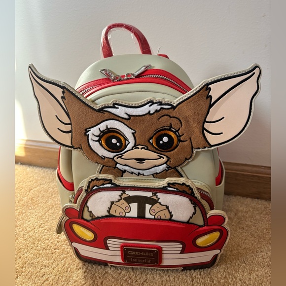 Loungefly WB Gremlins Gizmo Mini Backpack Light Up Headlights - Picture 1 of 15